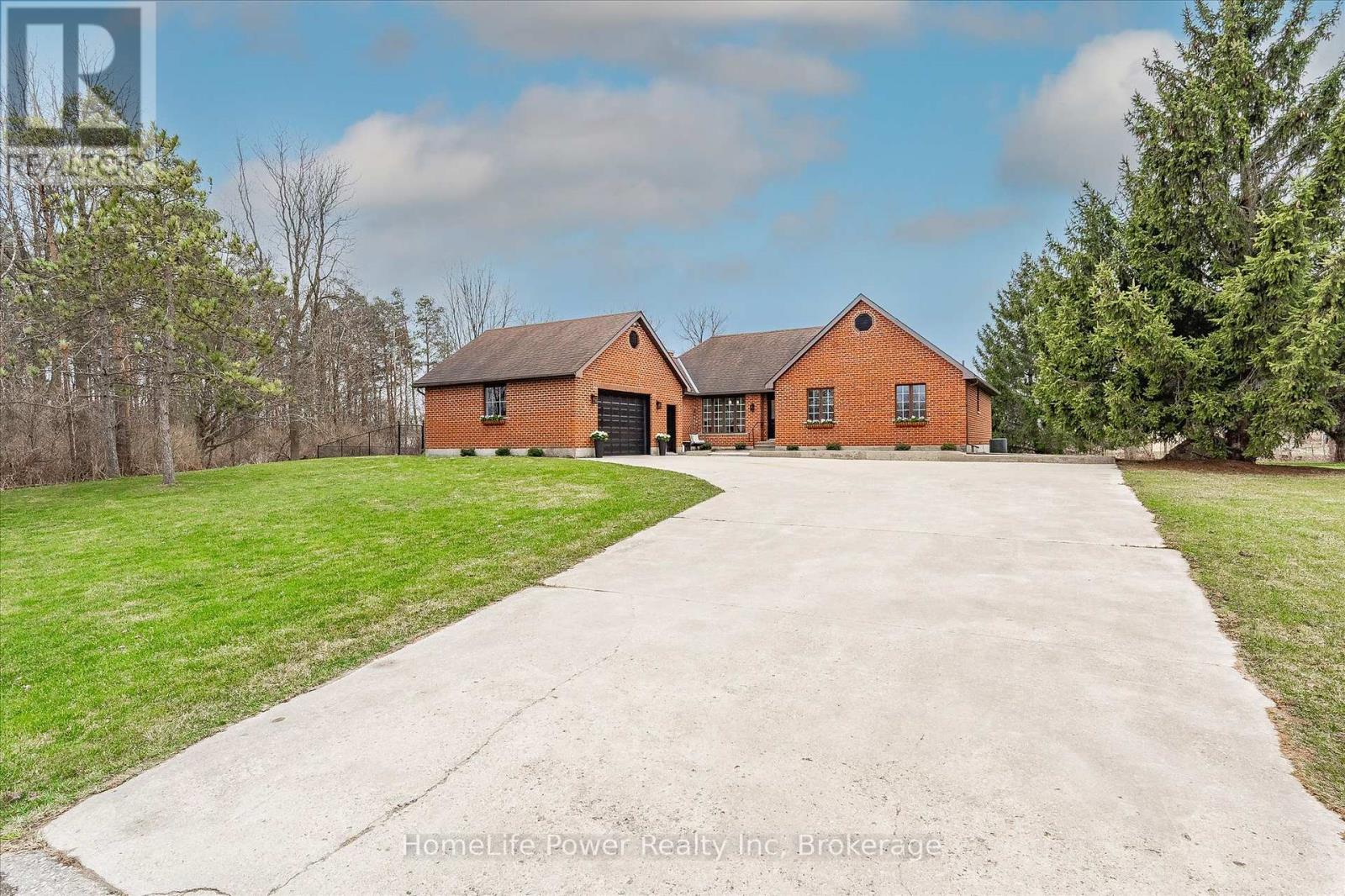 Property at 4080 VICTORIA ROAD S image 3