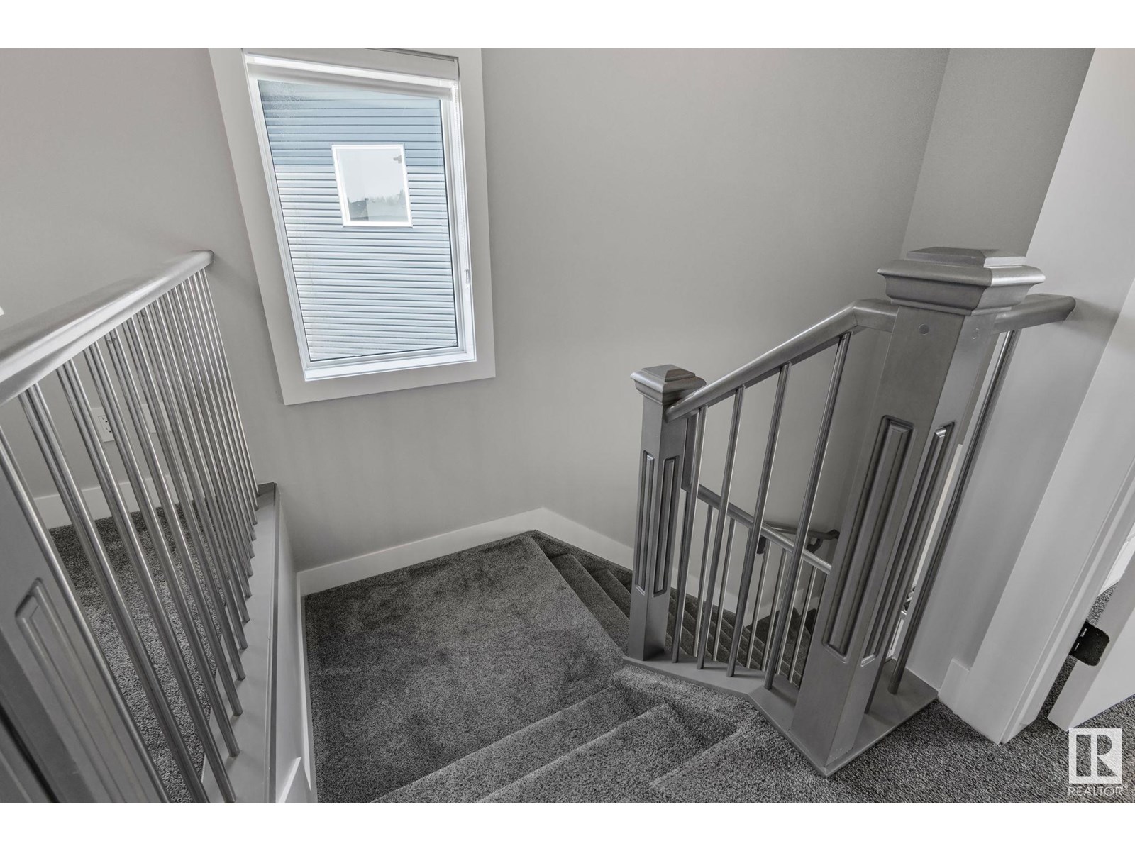 Property at 9340 PEAR LI SW image 2