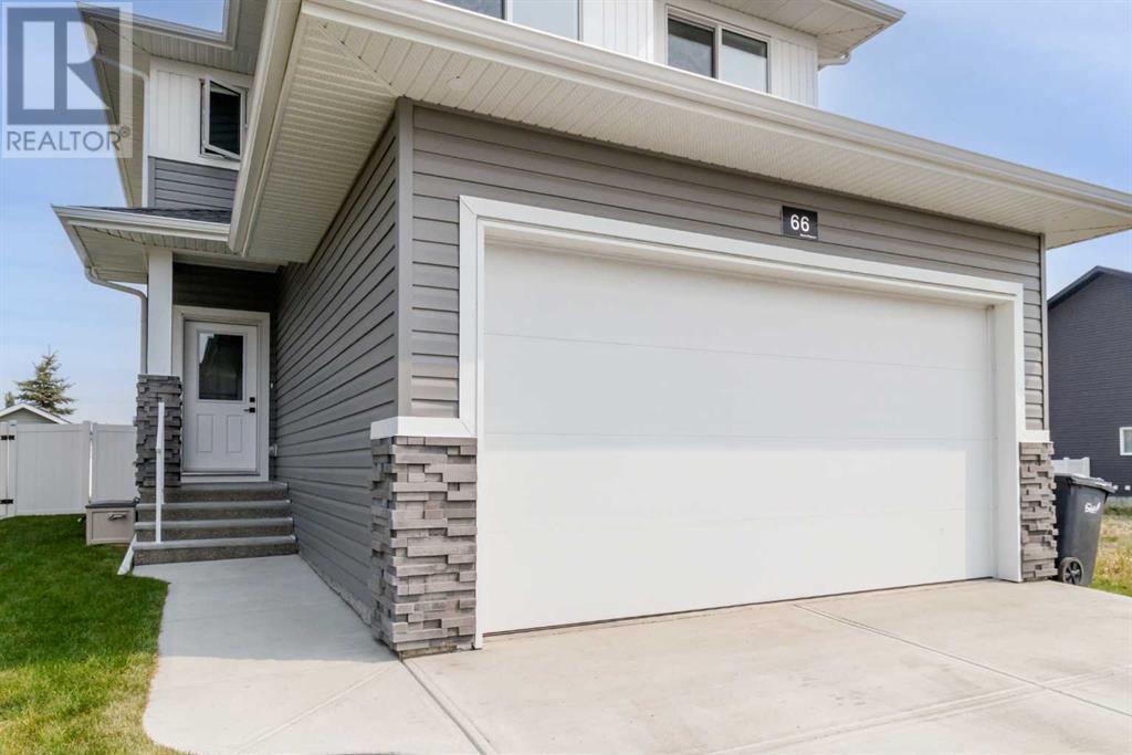 Property at 66 Henderson Crescent image 2