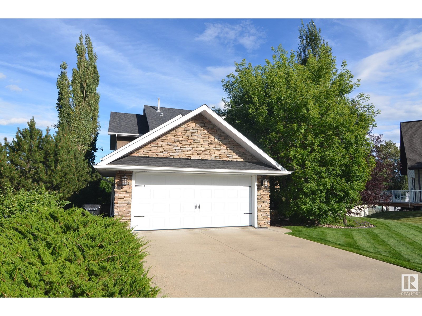 4903 58 St, Barrhead, Alberta  T7N 1N8 - Photo 2 - E4444878