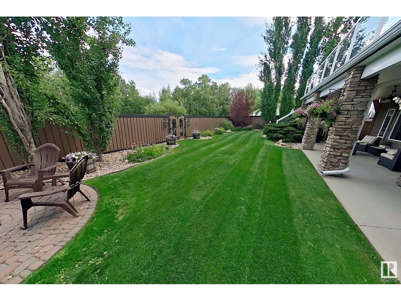 4903 58 St, Barrhead, Alberta  T7N 1N8 - Photo 9 - E4444878