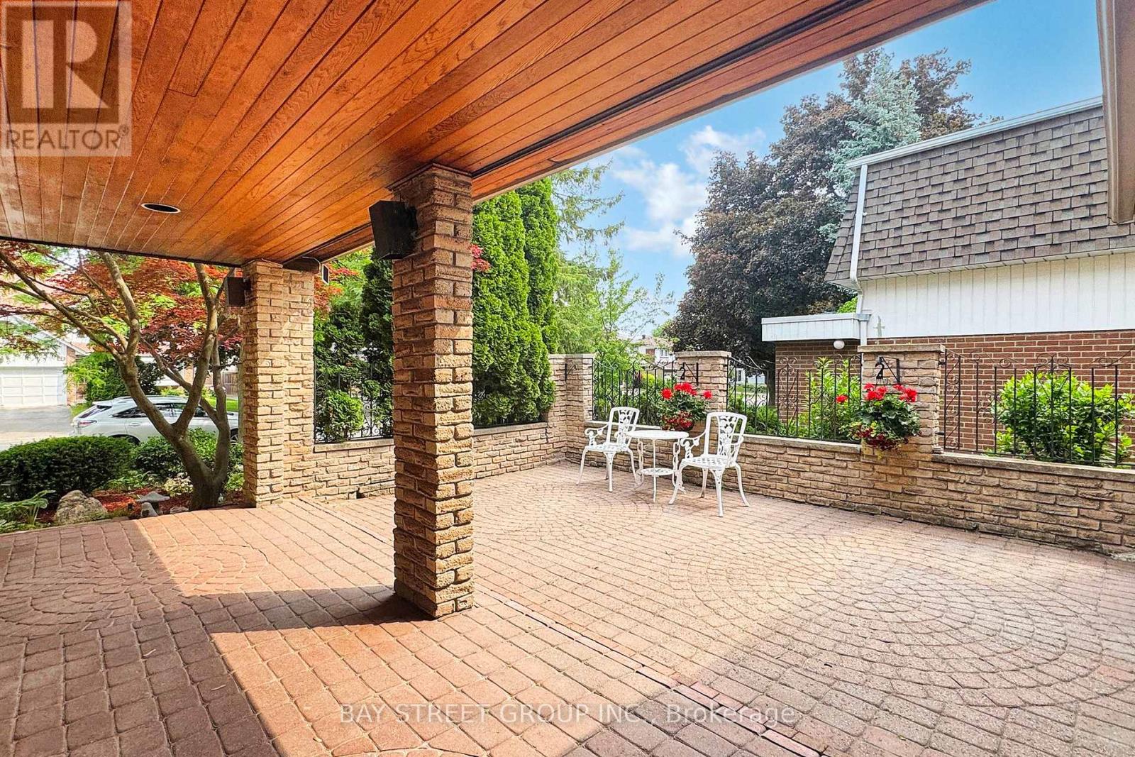 Property at 33 ROMAN ROAD image 5