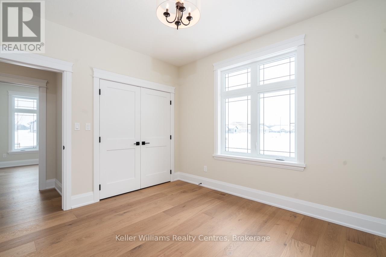 776 20th Street, Hanover, Ontario  N4N 0C5 - Photo 30 - X11966312