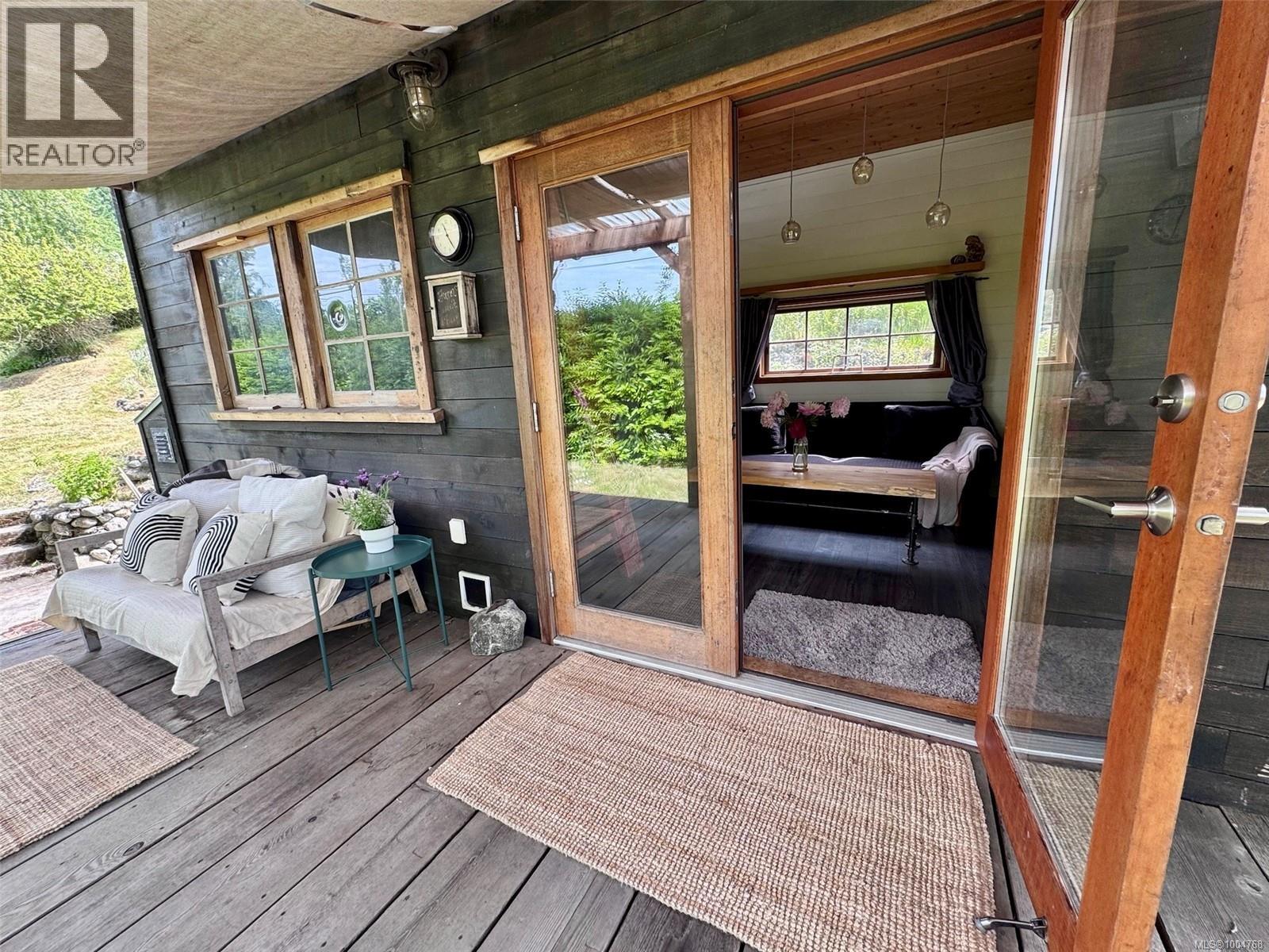 482 Smelt Bay Rd, Cortes Island, British Columbia  V0P 1K0 - Photo 17 - 1004768