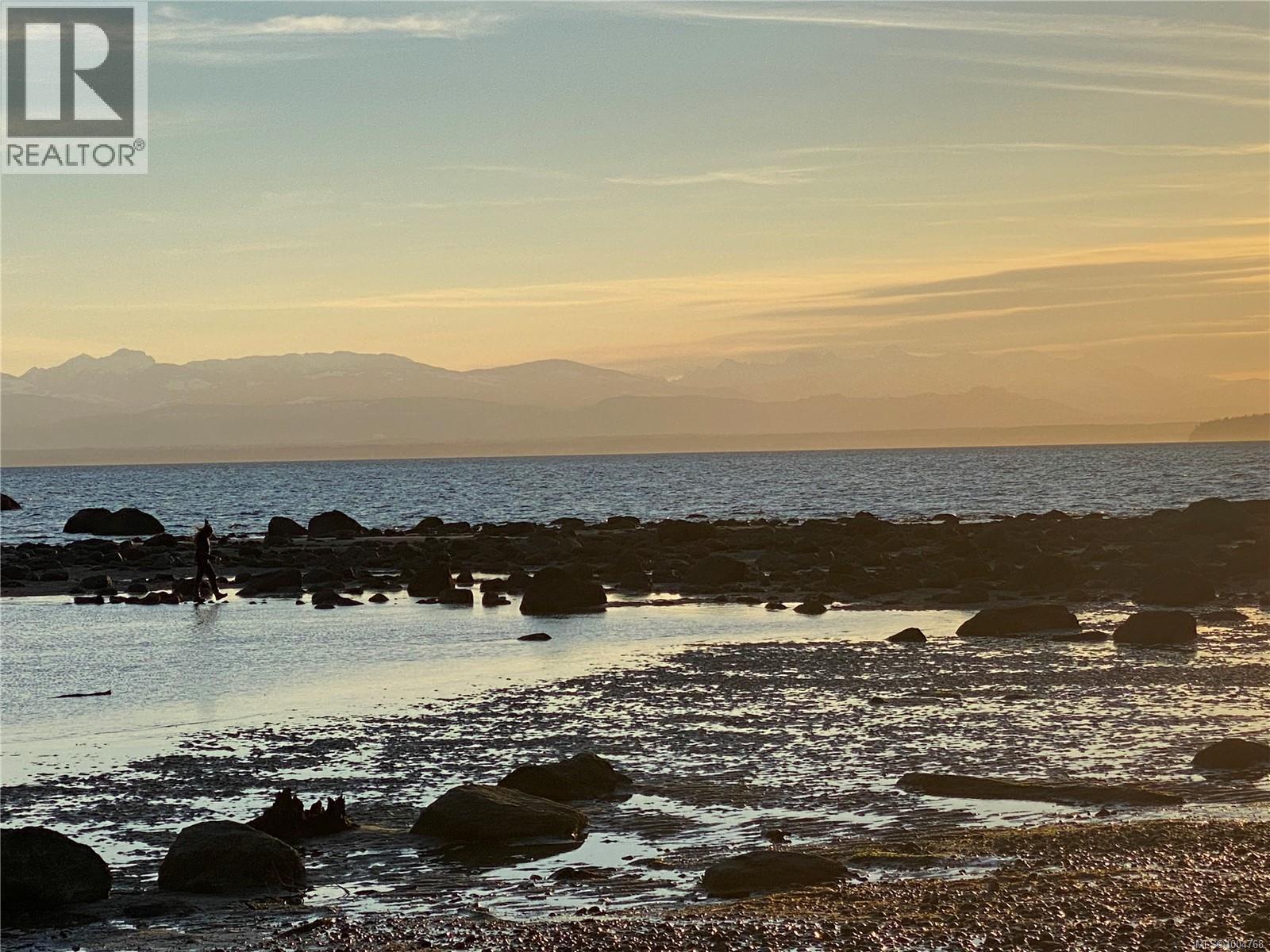 482 Smelt Bay Rd, Cortes Island, British Columbia  V0P 1K0 - Photo 14 - 1004768
