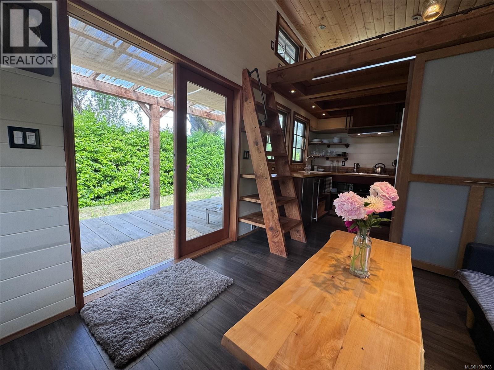 482 Smelt Bay Rd, Cortes Island, British Columbia  V0P 1K0 - Photo 19 - 1004768