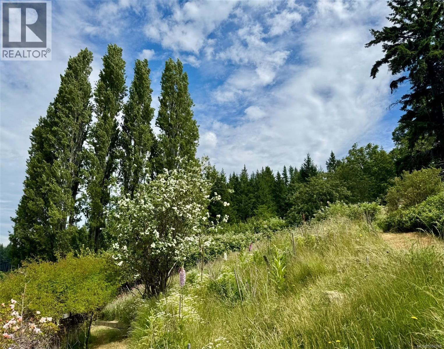 482 Smelt Bay Rd, Cortes Island, British Columbia  V0P 1K0 - Photo 2 - 1004768