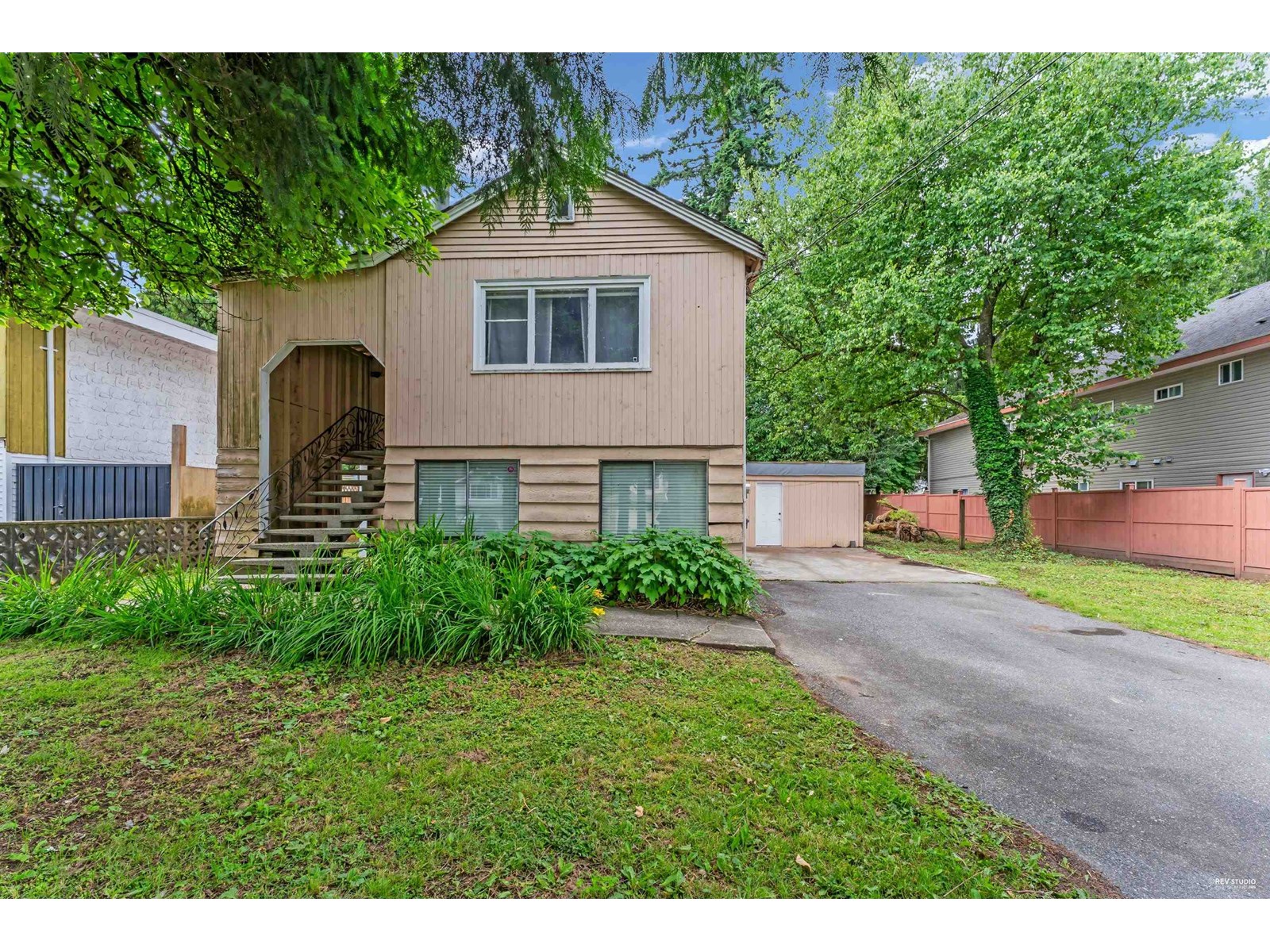 Property at 13028 107A AVENUE image 2