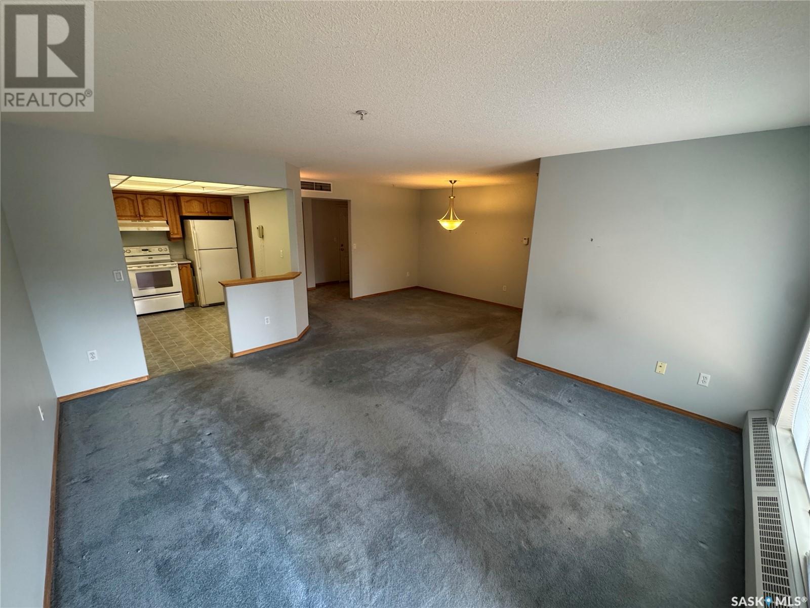 Property at 214 2550 25th AVENUE image 2