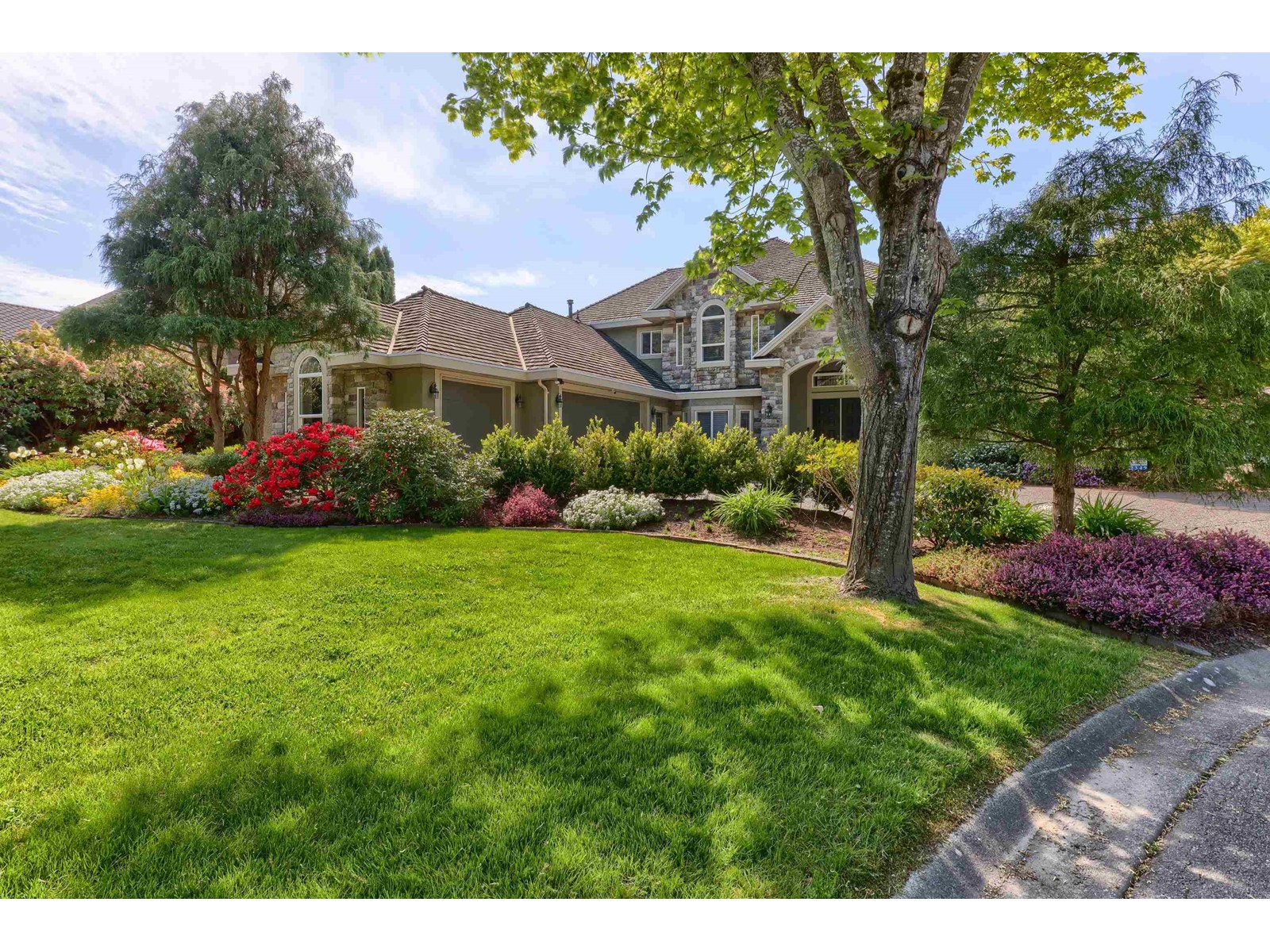 Property at 2349 135A STREET image 4