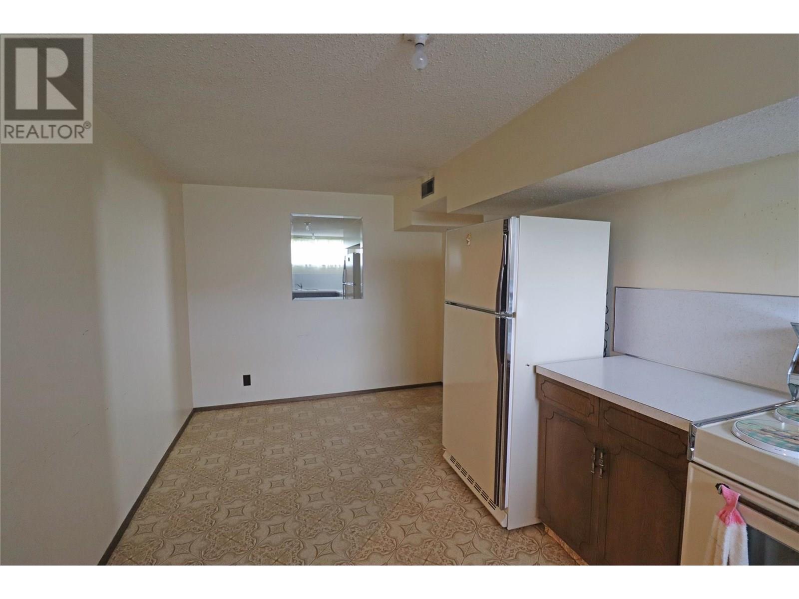 7540 21st Street, Grand Forks, British Columbia  V0H 1H2 - Photo 19 - 10354045