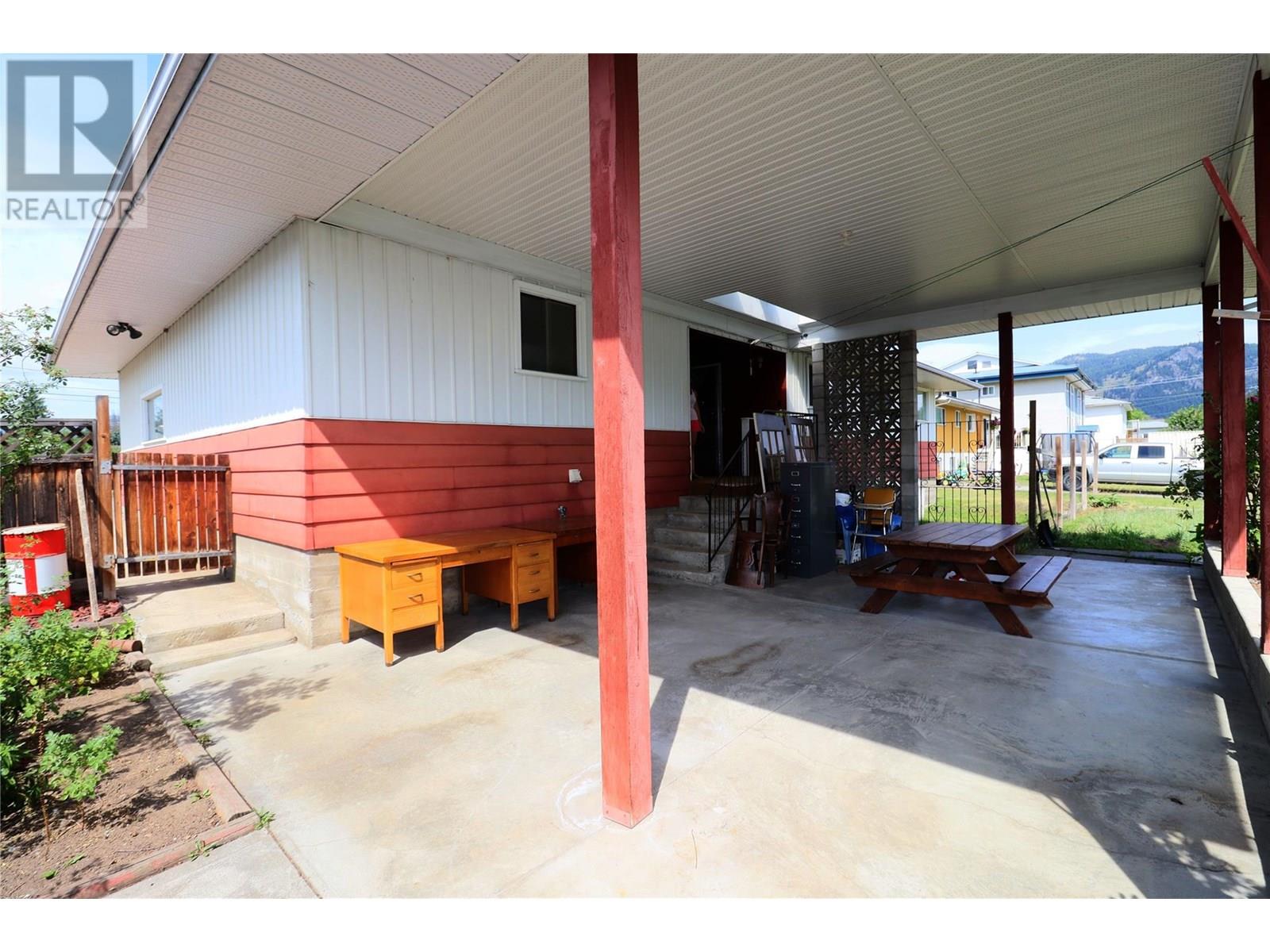 7540 21st Street, Grand Forks, British Columbia  V0H 1H2 - Photo 26 - 10354045