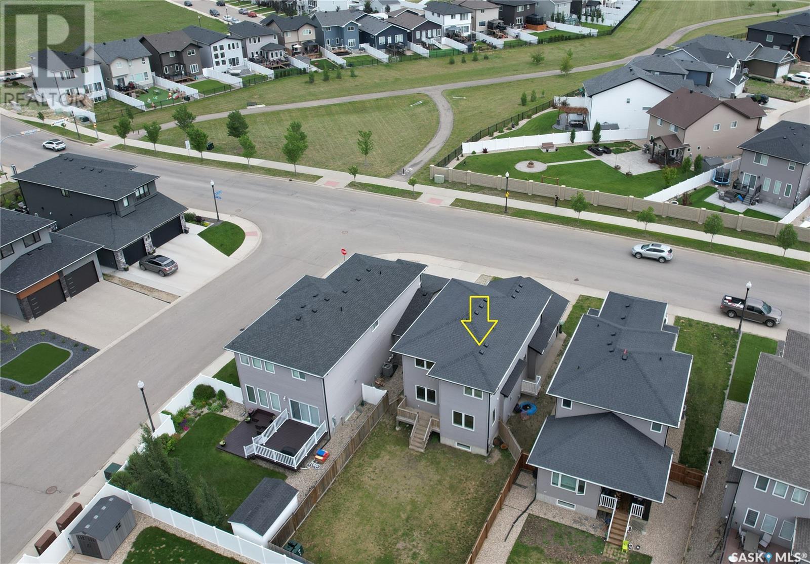 Property at 4830 GREEN APPLE DRIVE image 4