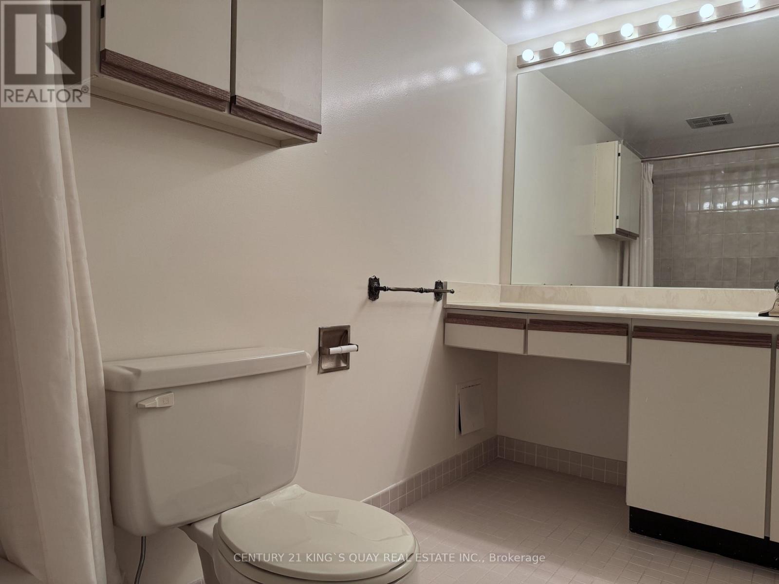 1801 - 62 Wellesley Street W, Toronto, Ontario  M5S 2X3 - Photo 25 - C12250832