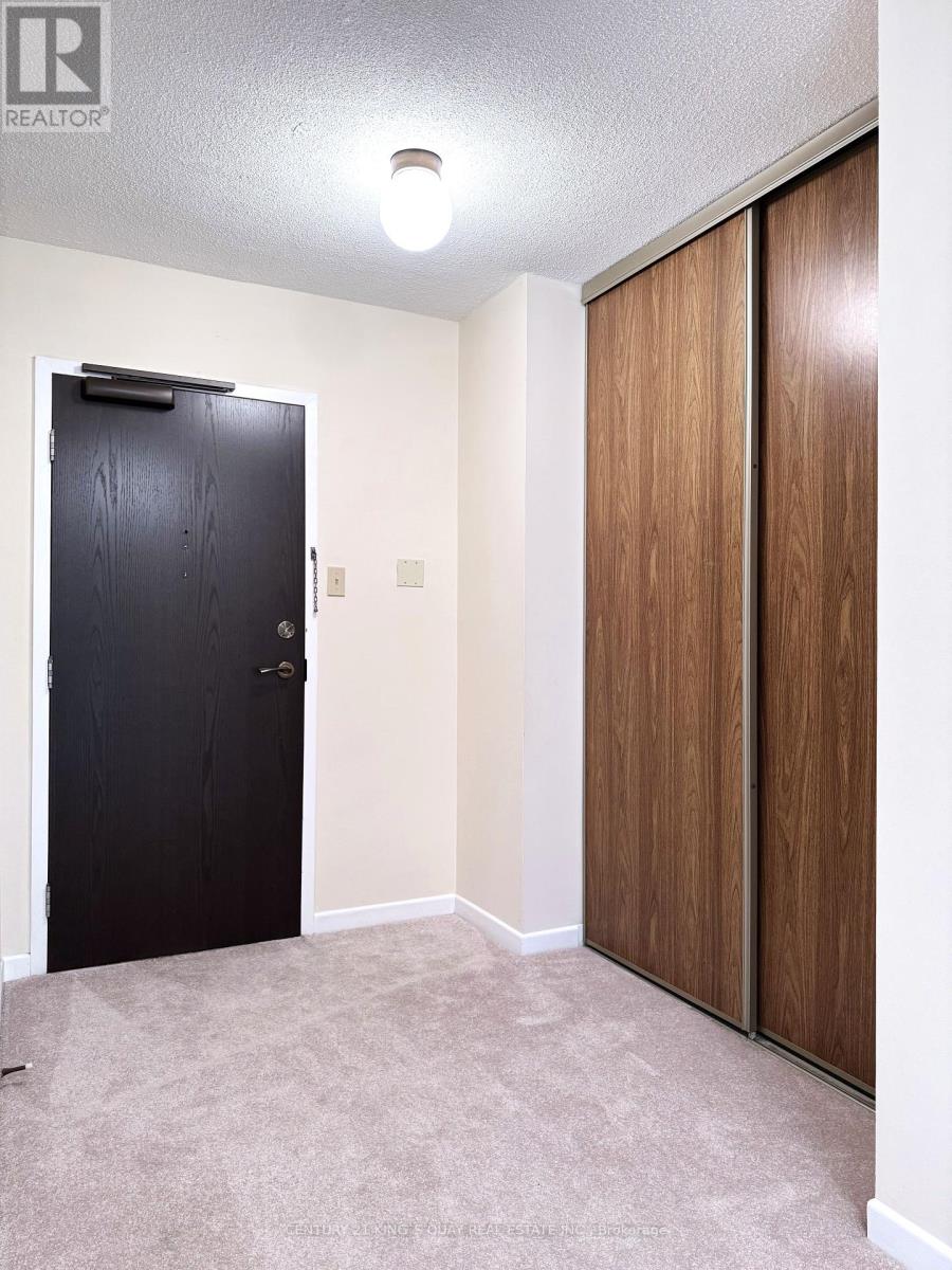 1801 - 62 Wellesley Street W, Toronto, Ontario  M5S 2X3 - Photo 4 - C12250832