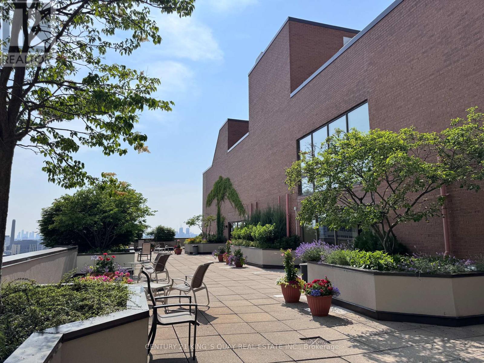 1801 - 62 Wellesley Street W, Toronto, Ontario  M5S 2X3 - Photo 36 - C12250832