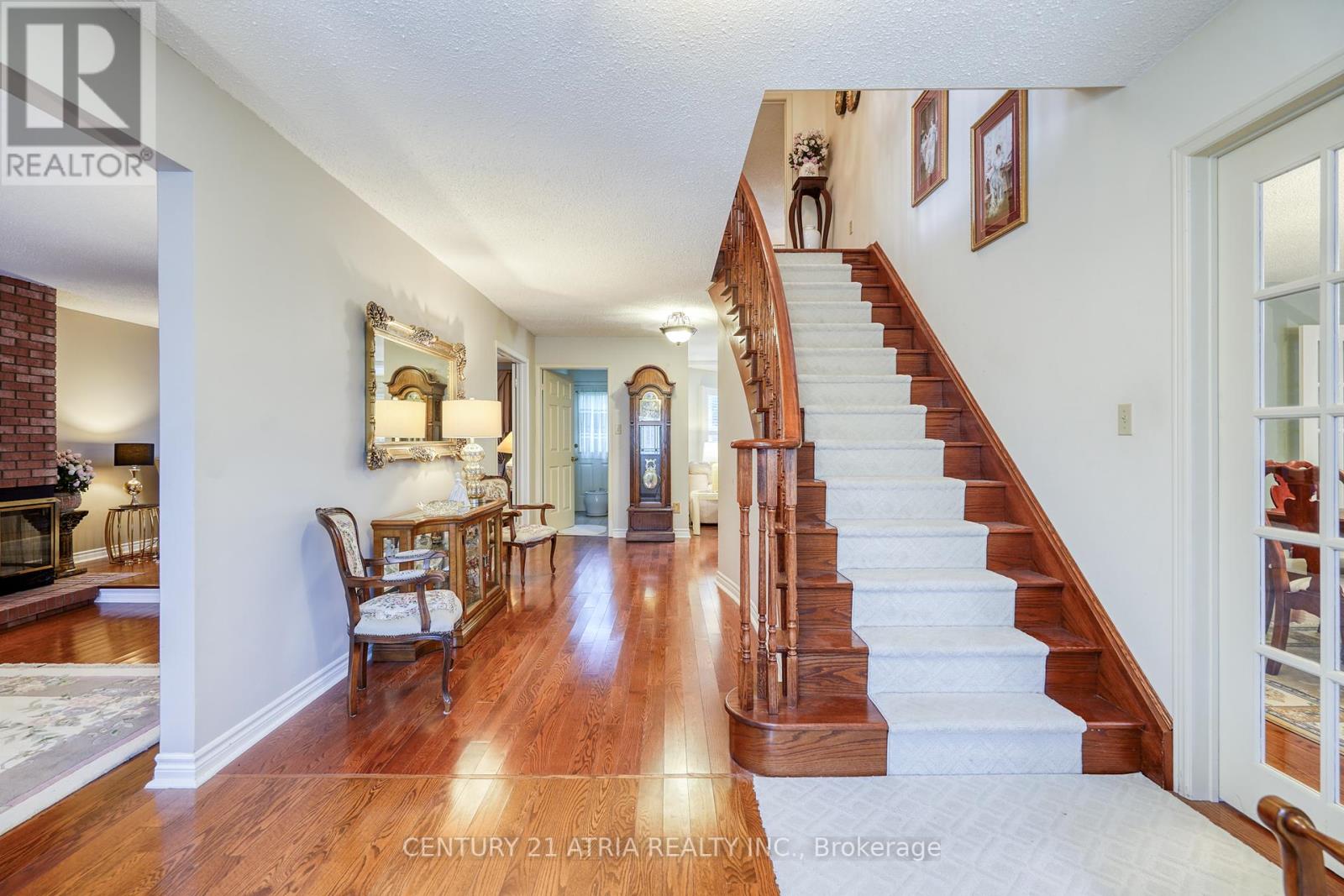 Property at 49 KERRIGAN CRESCENT image 4
