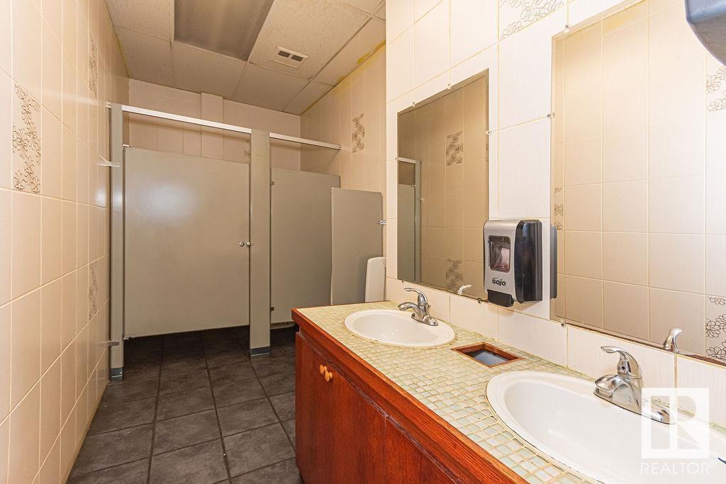 7500 82 Av Nw, Edmonton, Alberta  T6C 0X9 - Photo 30 - E4444892