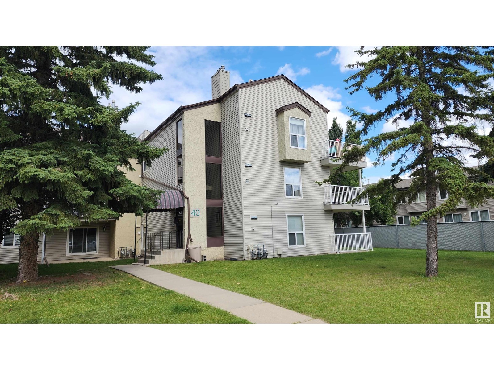 Property at #109 40 ALPINE PL image 1