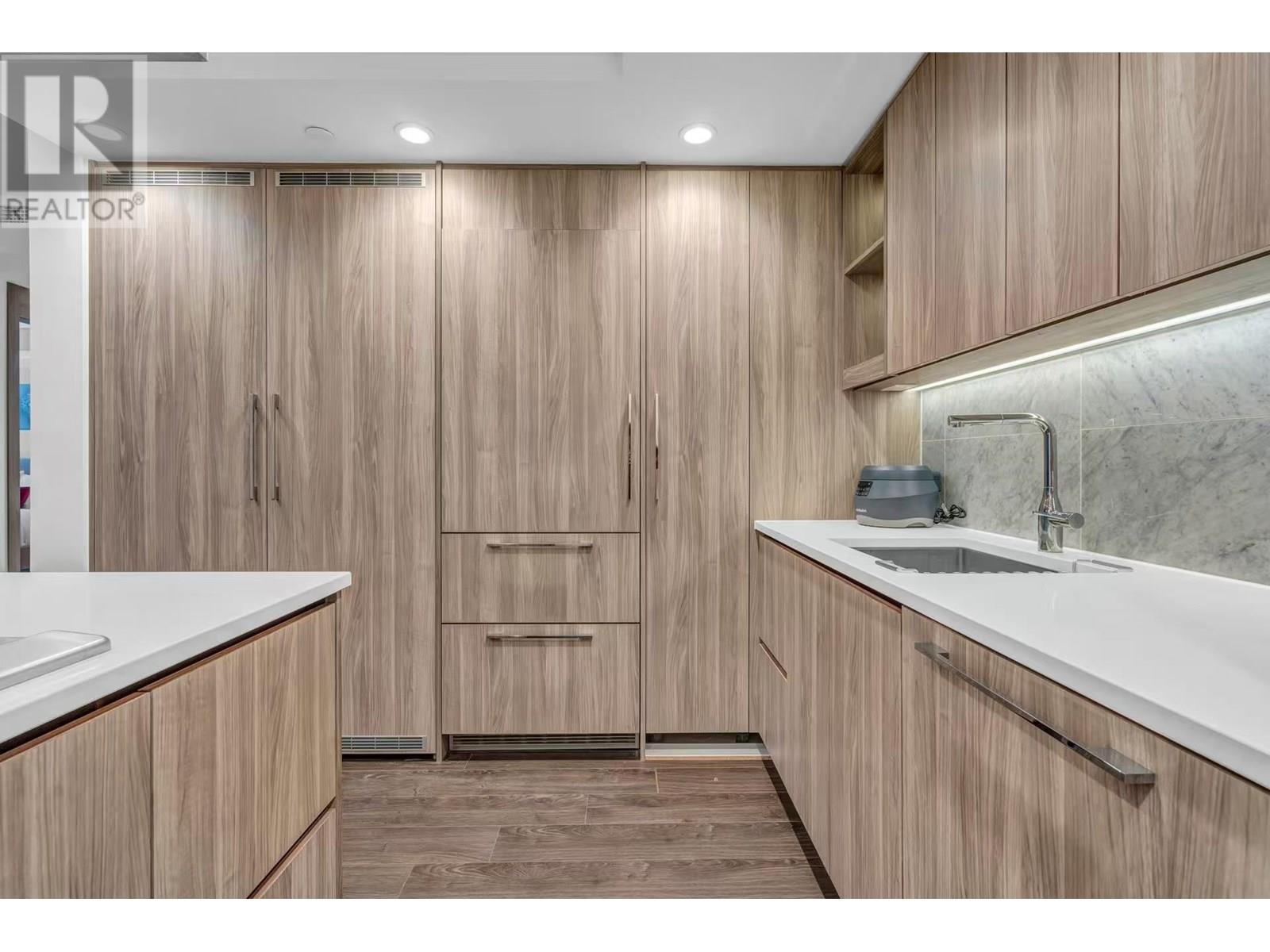 1207 1768 Cook Street, Vancouver, British Columbia  V5Y 0N3 - Photo 11 - R3020201