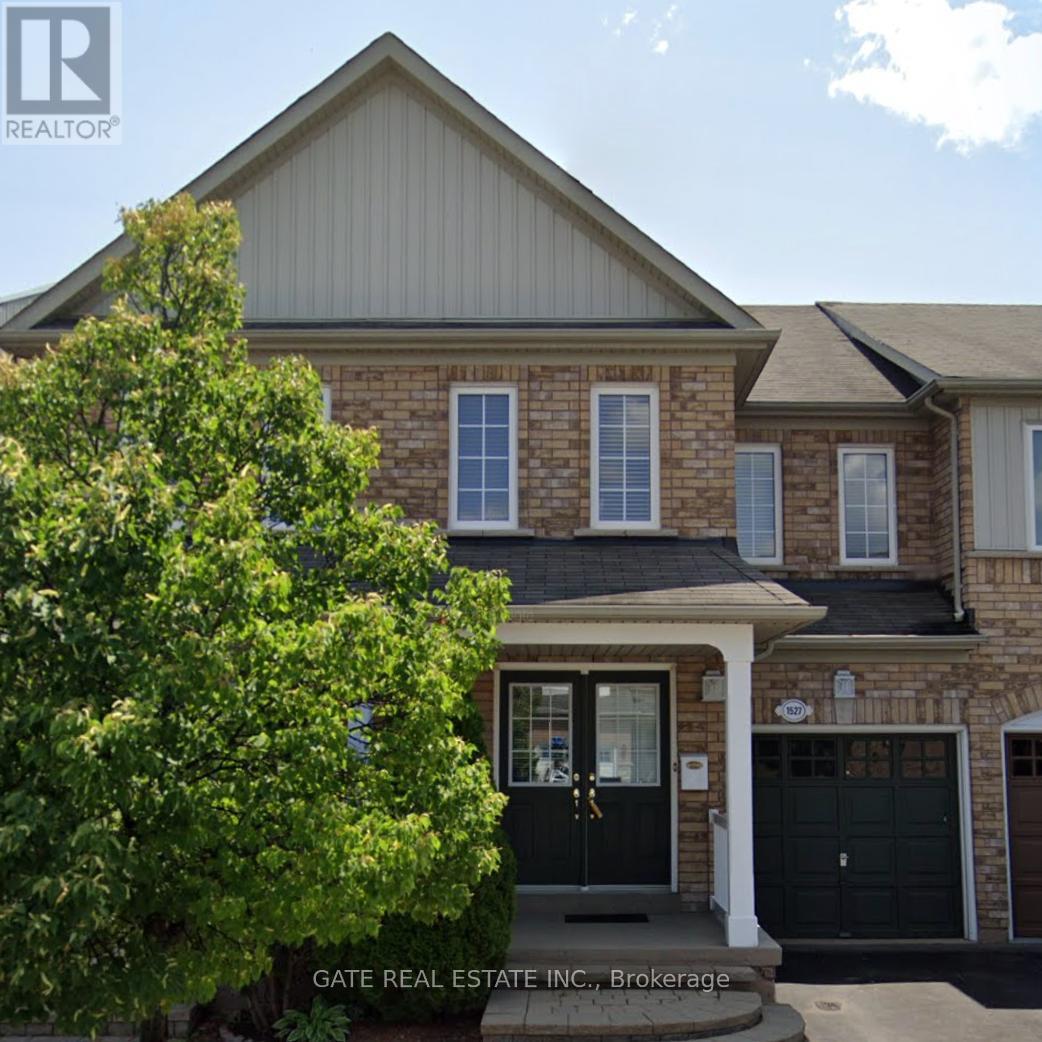 Property at 1527 AVONMORE SQUARE image 1
