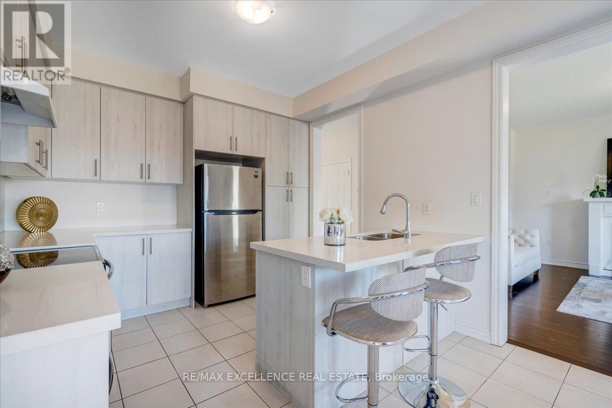 1315 Apollo Street, Oshawa, Ontario  L1K 3E6 - Photo 15 - E12251422