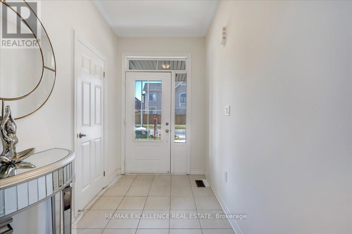 Property at 1315 APOLLO STREET image 4