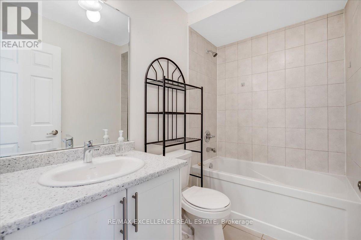 1315 Apollo Street, Oshawa, Ontario  L1K 3E6 - Photo 33 - E12251422