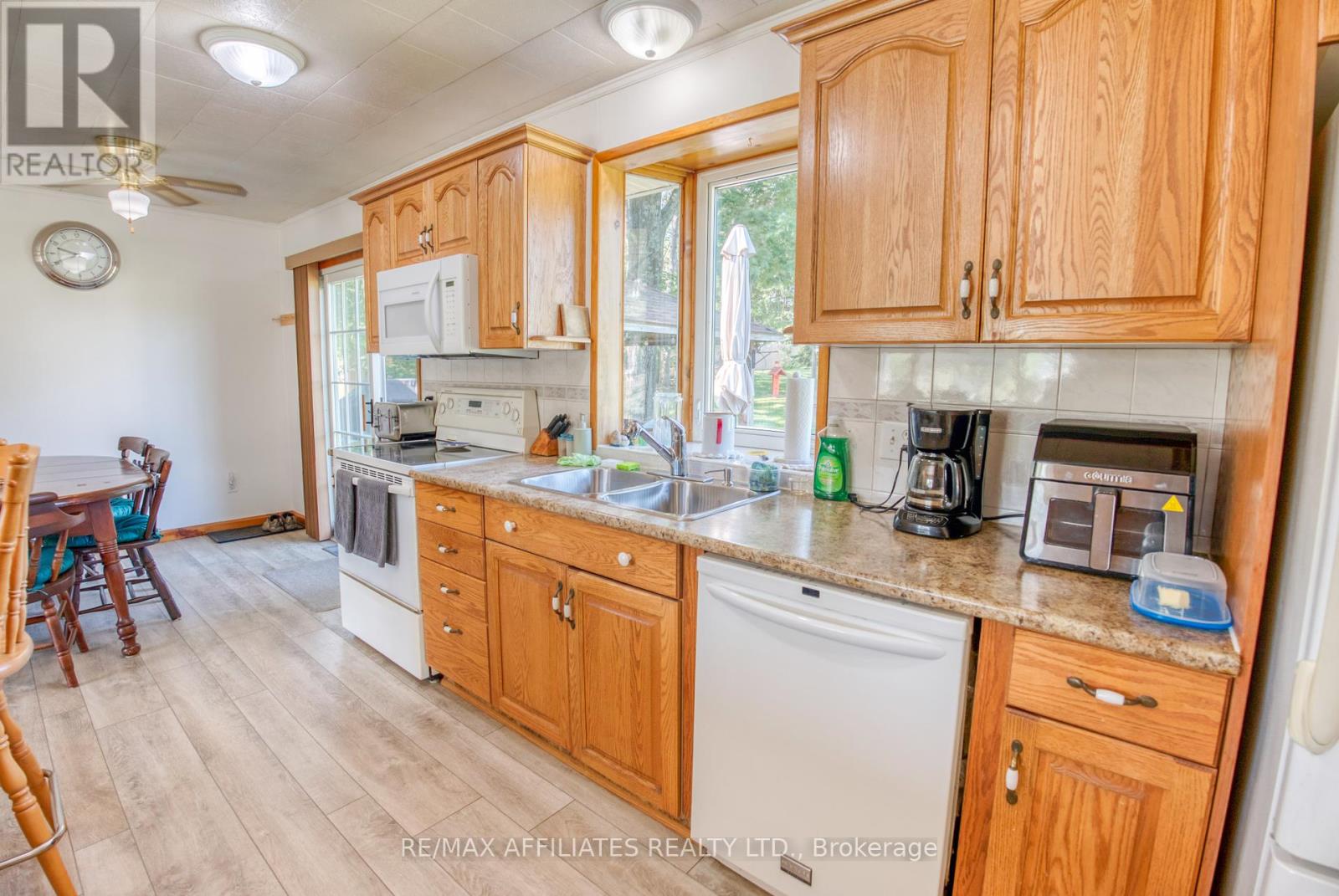 49 Mountain Road, Westport, Ontario  K0G 1X0 - Photo 17 - X12251169