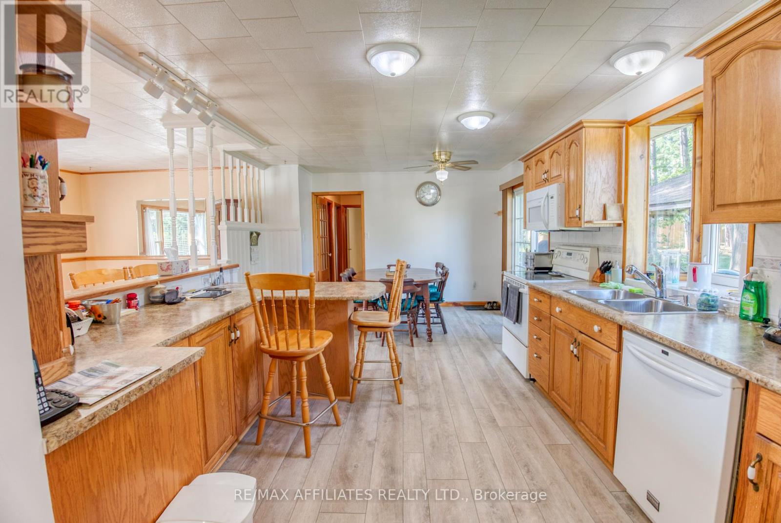 49 Mountain Road, Westport, Ontario  K0G 1X0 - Photo 16 - X12251169