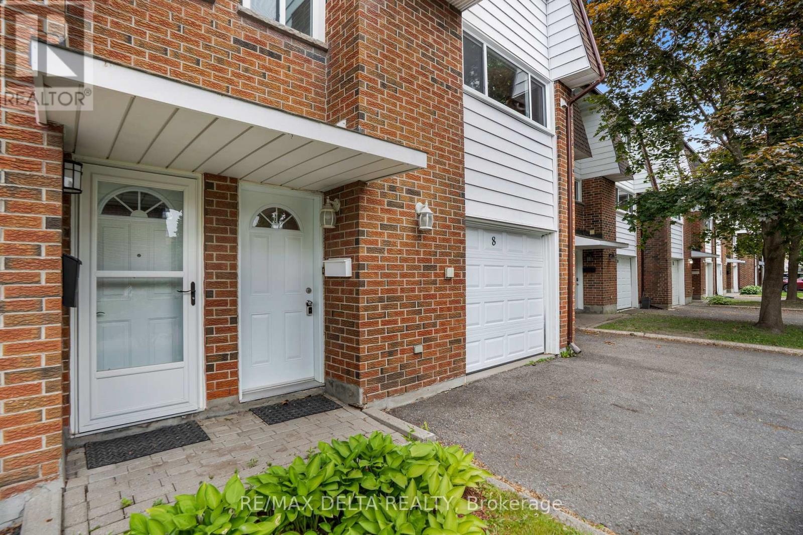 Property at 8 - 2296 ORIENT PARK DRIVE image 5