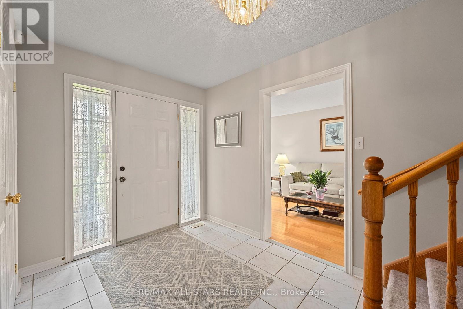 Property at 16 IVEAGH DRIVE image 4