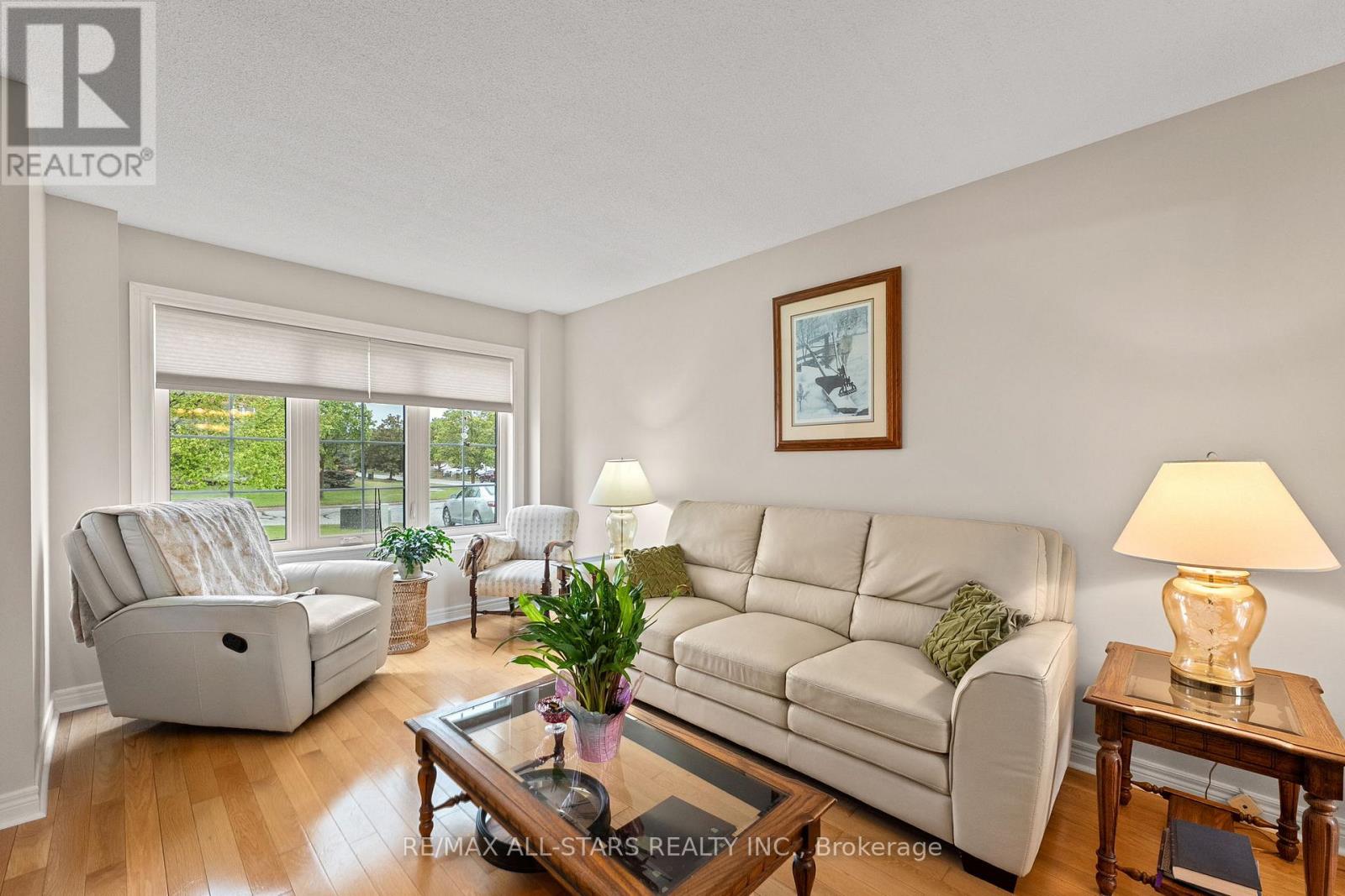 Property at 16 IVEAGH DRIVE image 5