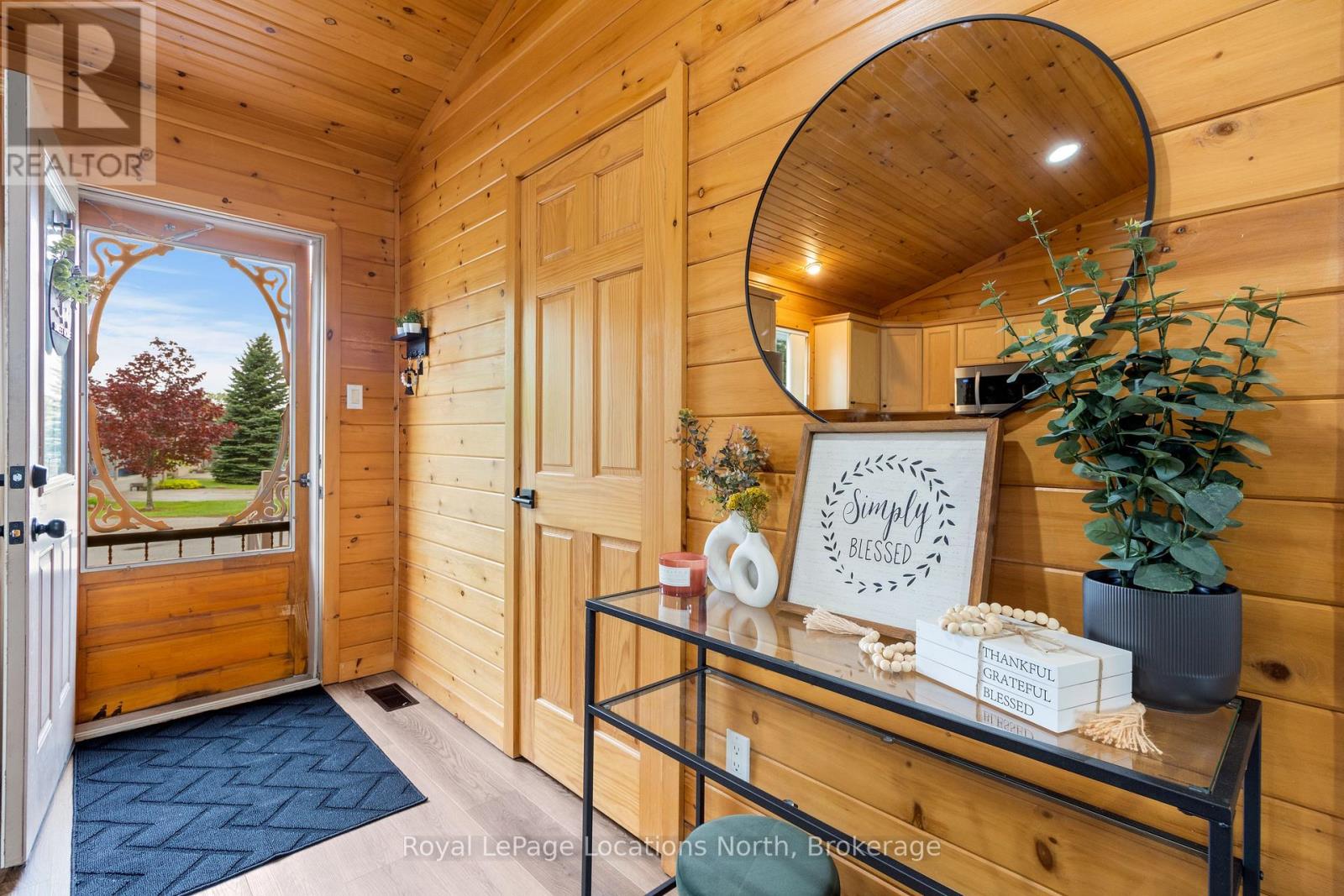 Property at 15 MADAWASKA TRAIL image 5
