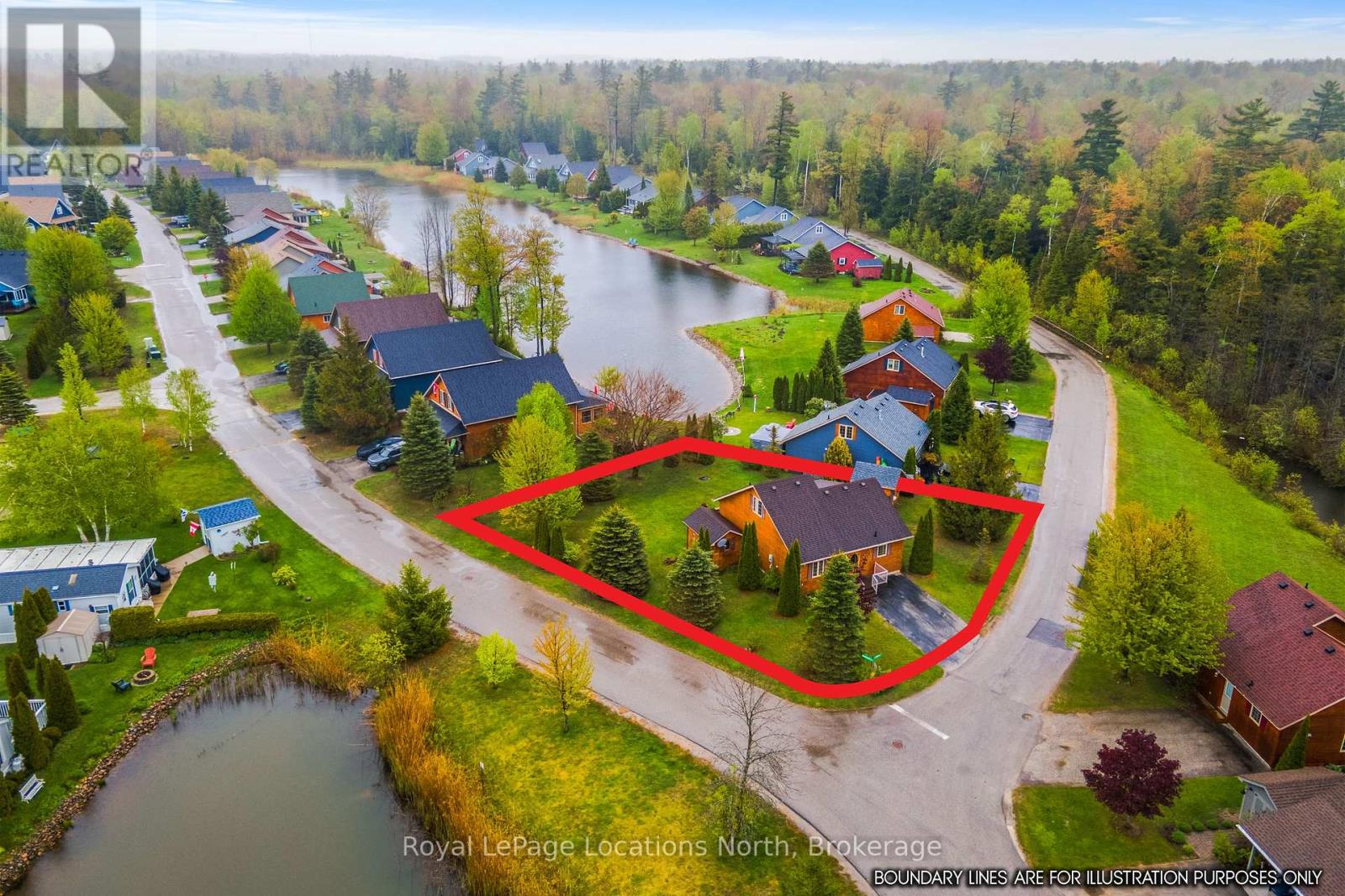 Property at 15 MADAWASKA TRAIL image 4