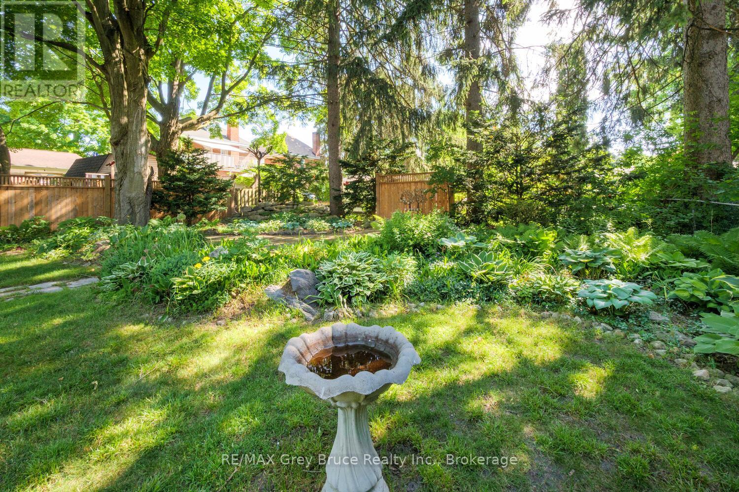 1075 4th Avenue W, Owen Sound, Ontario  N4K 4W1 - Photo 39 - X12251497