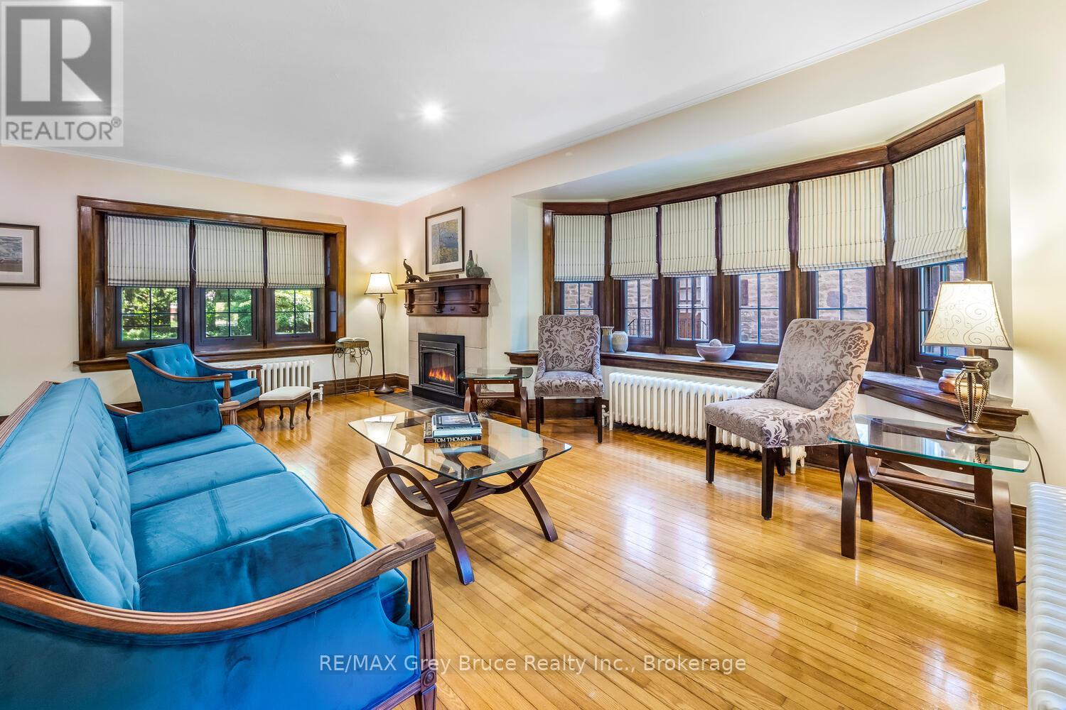 1075 4th Avenue W, Owen Sound, Ontario  N4K 4W1 - Photo 8 - X12251497