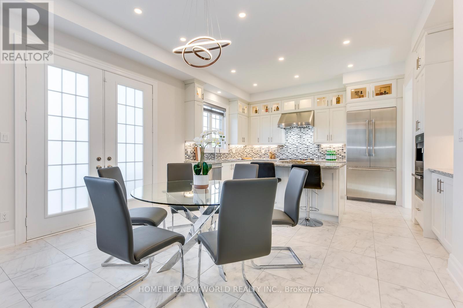 349 Torrey Pines Road, Vaughan, Ontario  L4H 3X3 - Photo 9 - N12251471