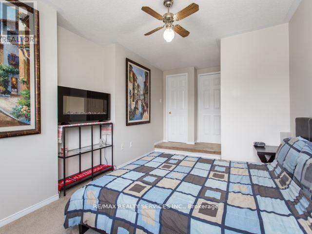 7067 Frontier Ridge, Mississauga, Ontario  L5N 7R6 - Photo 6 - W12251468
