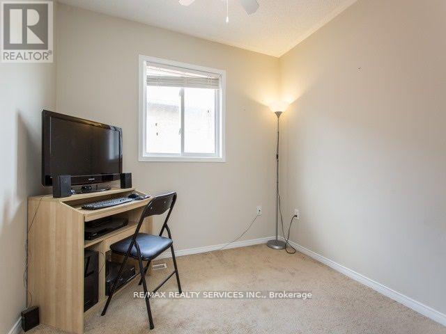 7067 Frontier Ridge, Mississauga, Ontario  L5N 7R6 - Photo 8 - W12251468
