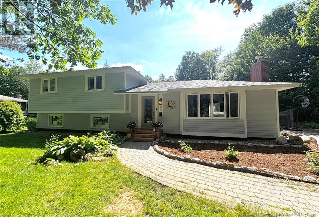 Property at 98 Nicholson Crescent image 1