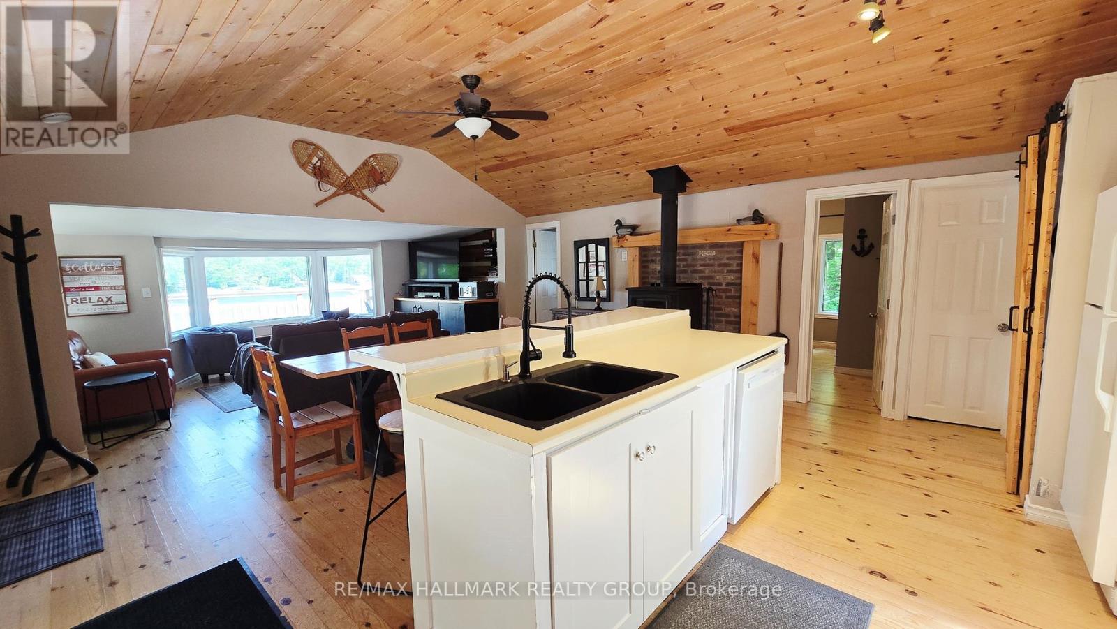 4614 Northwoods Drive, Ottawa, Ontario  K0A 3M0 - Photo 24 - X12251522