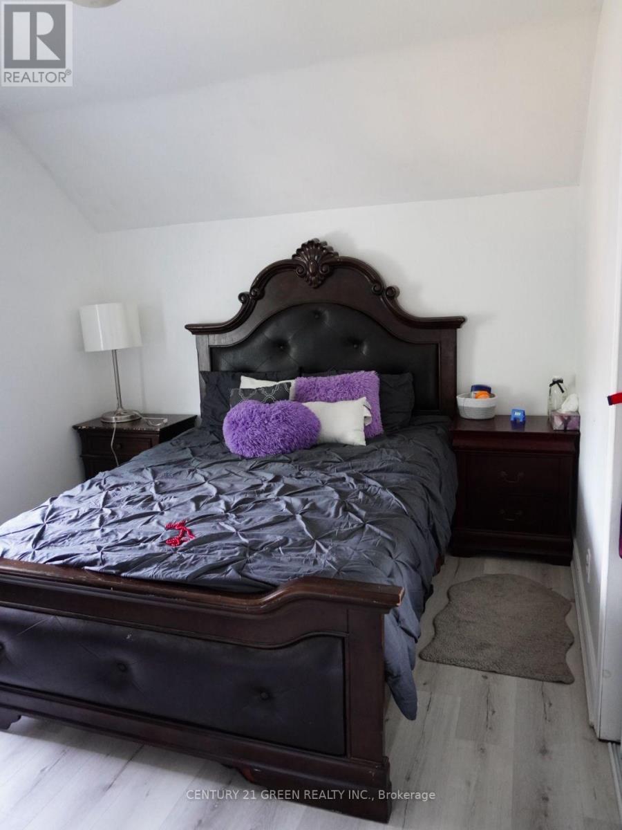 43 Dalkeith Avenue, Hamilton, Ontario  L8L 3J3 - Photo 16 - X12244114