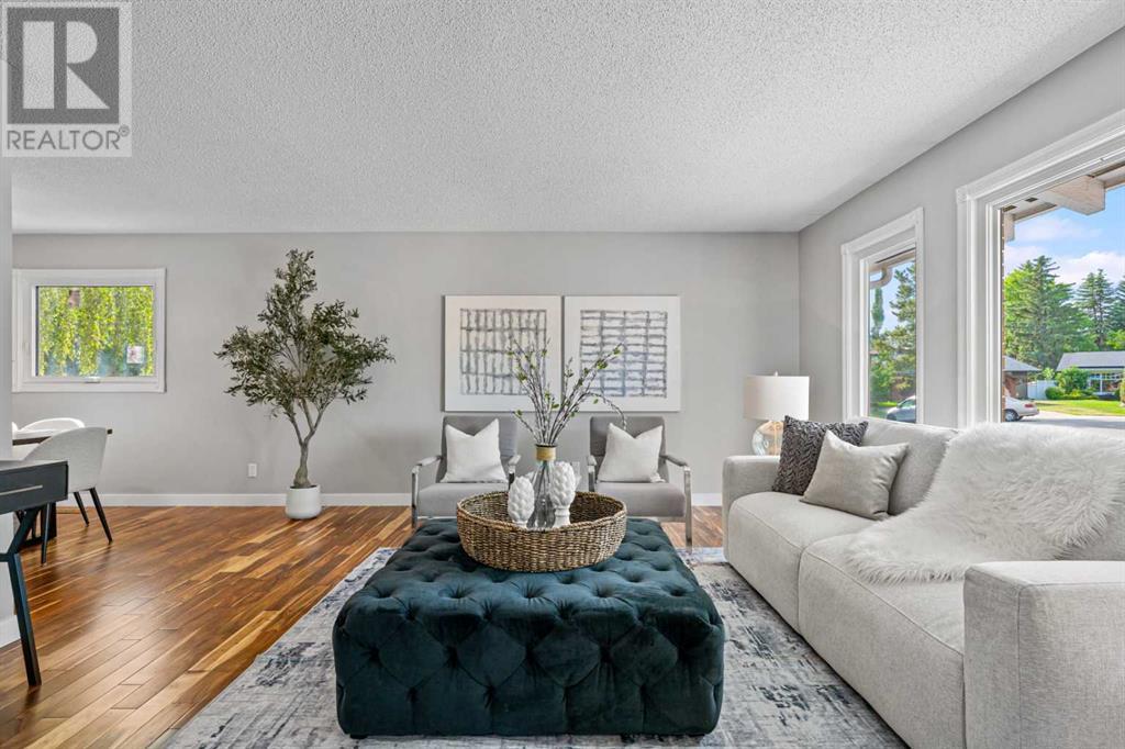Property at 308 Parkridge Green SE image 1