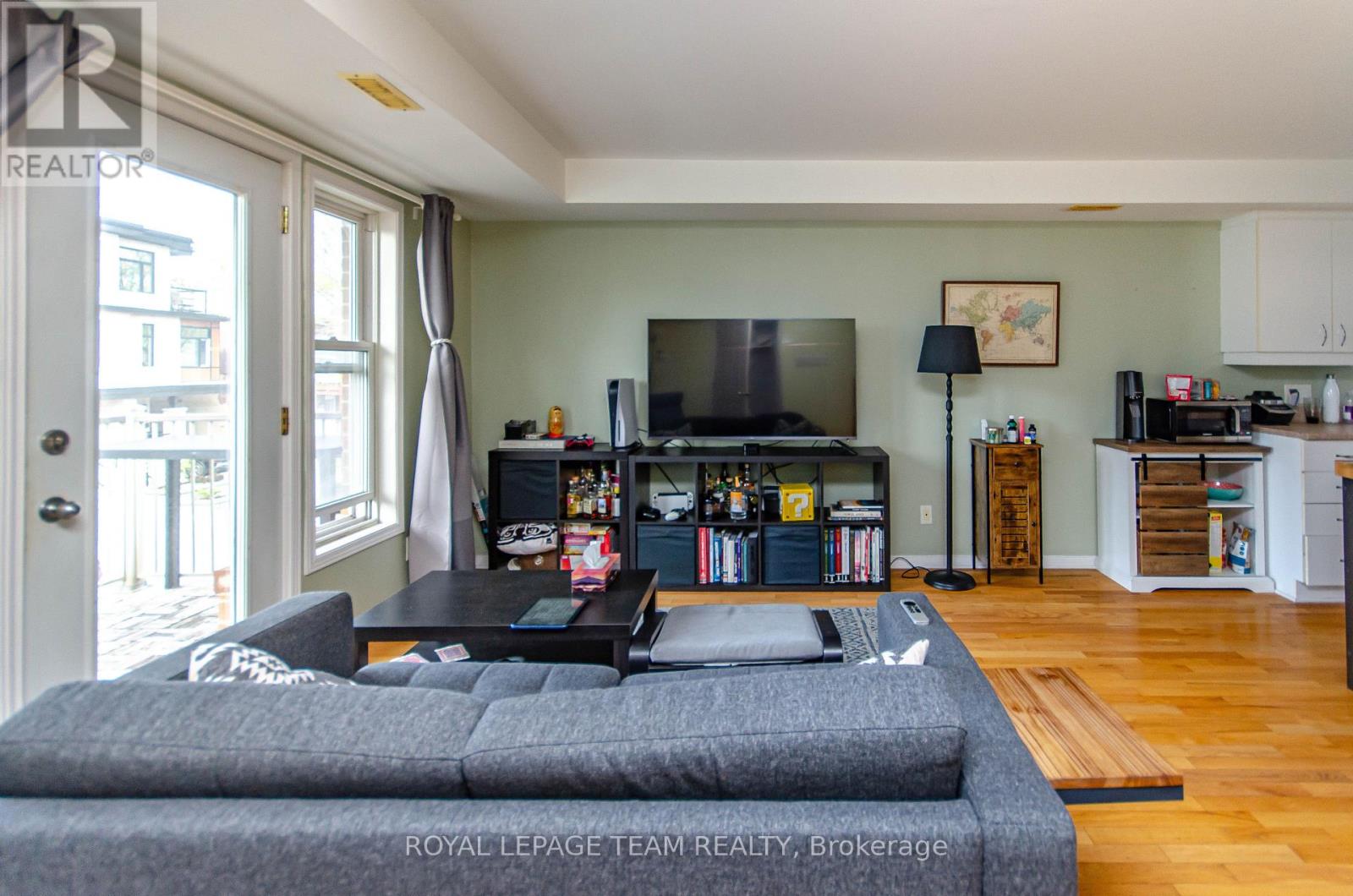 258-260 St. Andrew Street, Ottawa, Ontario  K1N 5G7 - Photo 4 - X12242756