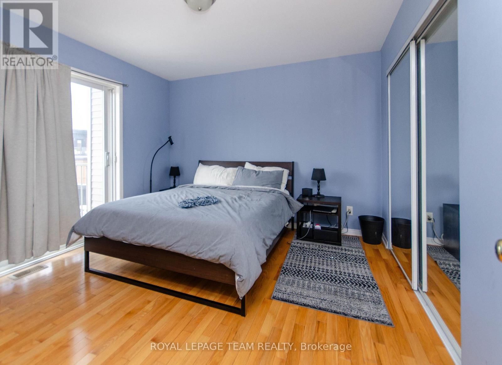 258-260 St. Andrew Street, Ottawa, Ontario  K1N 5G7 - Photo 5 - X12242756