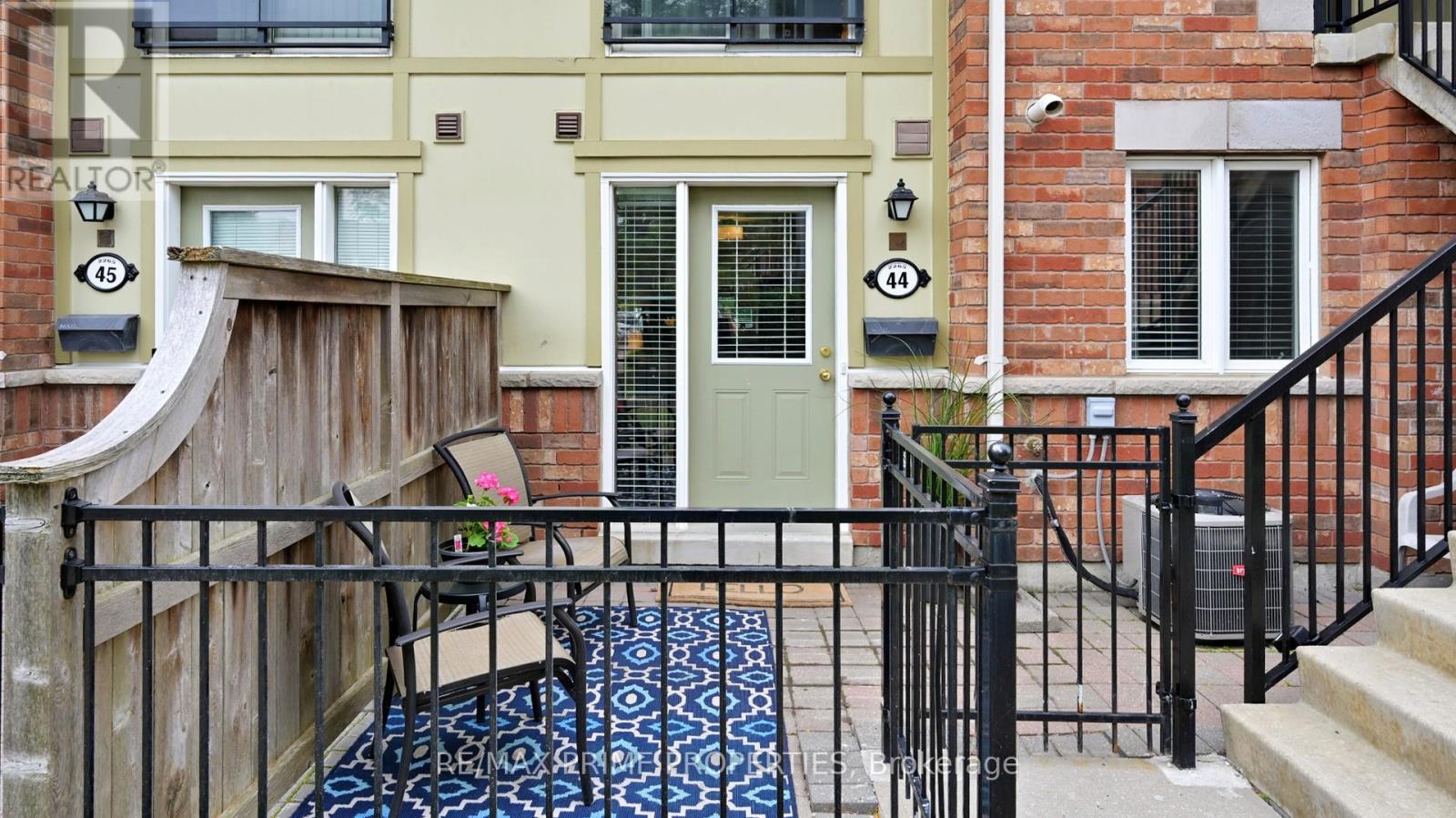 Property at 44 - 2265 BUR OAK AVENUE image 1
