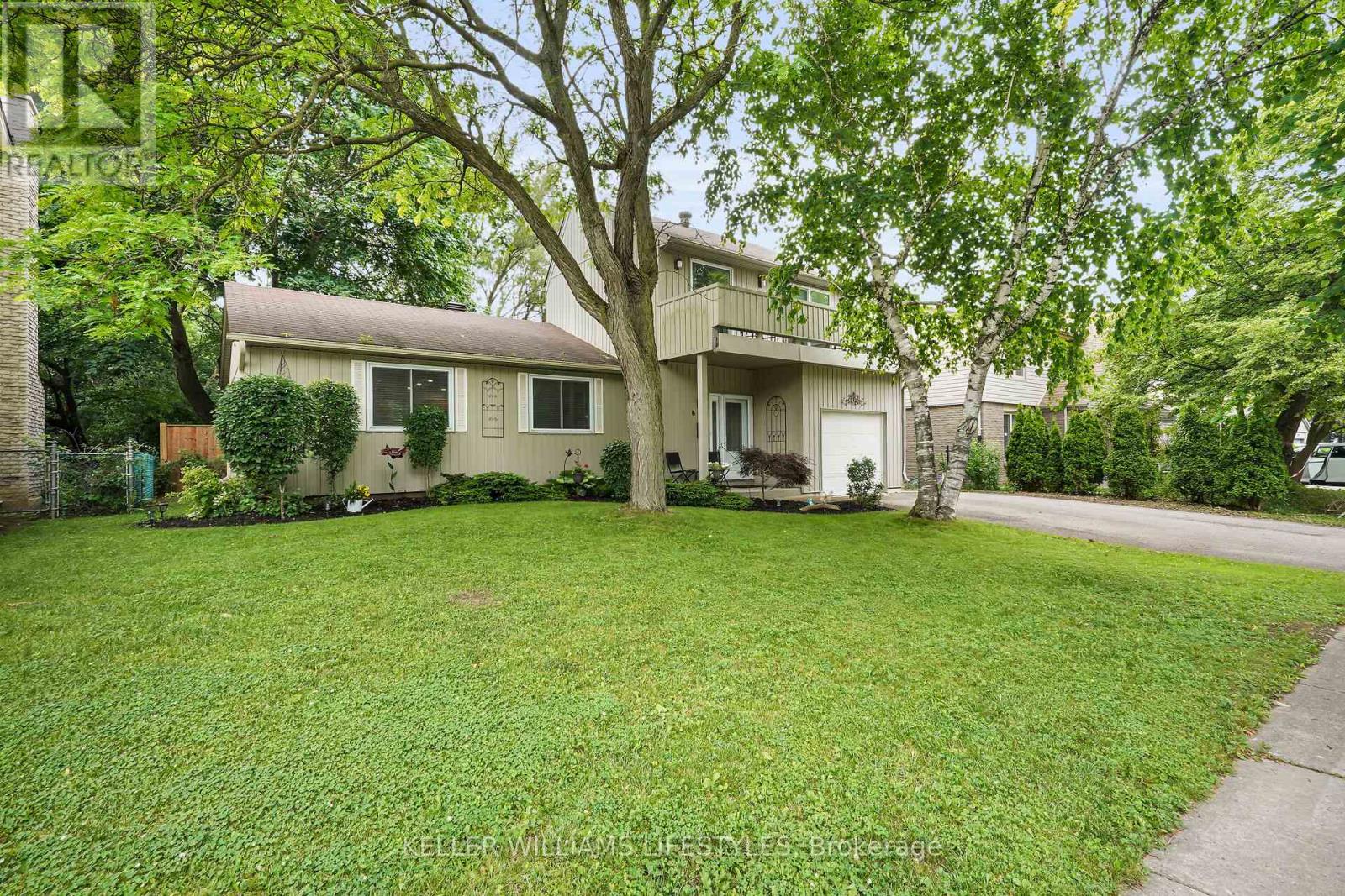 Property at 608 VILLAGE GREEN AVENUE image 1