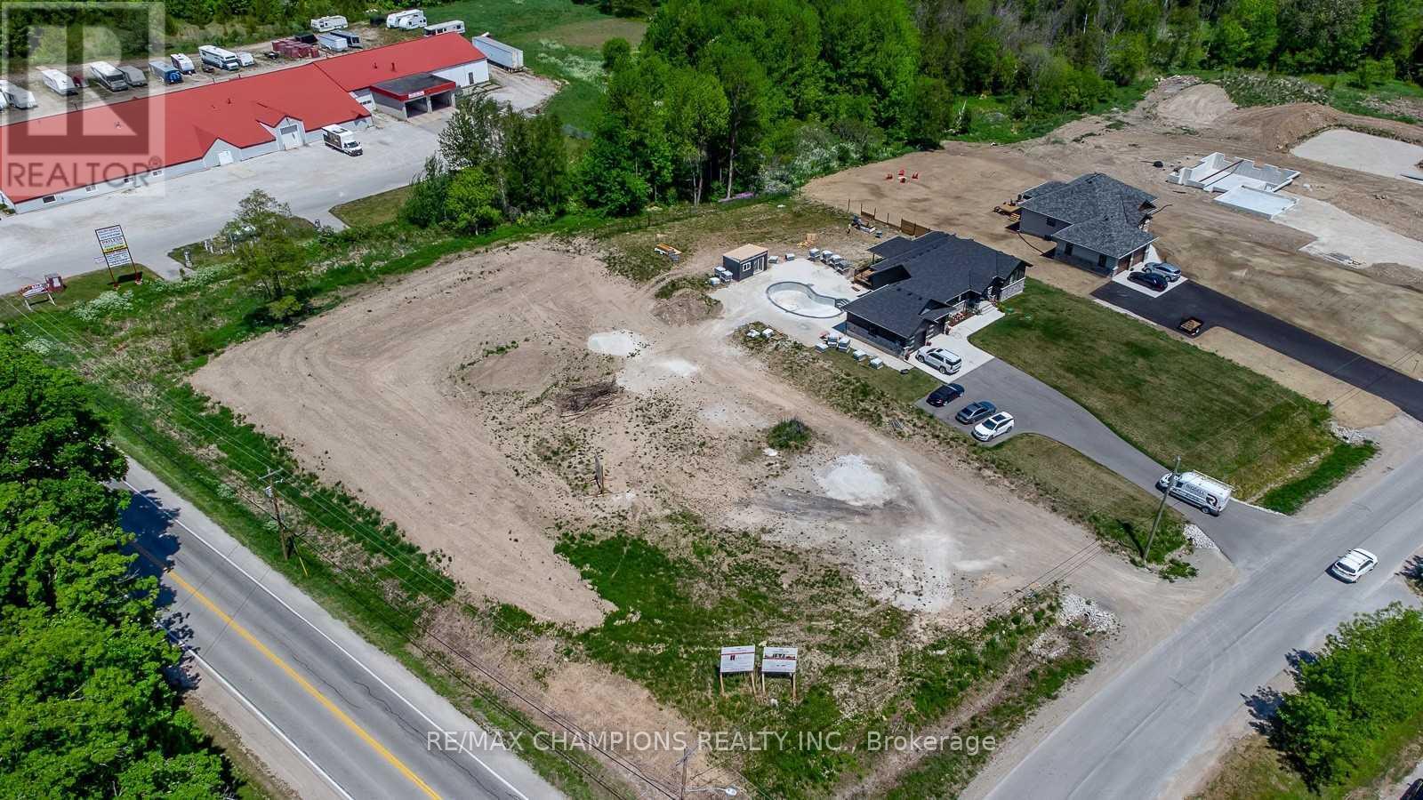 106 Balmy Beach Road, Georgian Bluffs, Ontario  N4K 5N4 - Photo 7 - X12251555