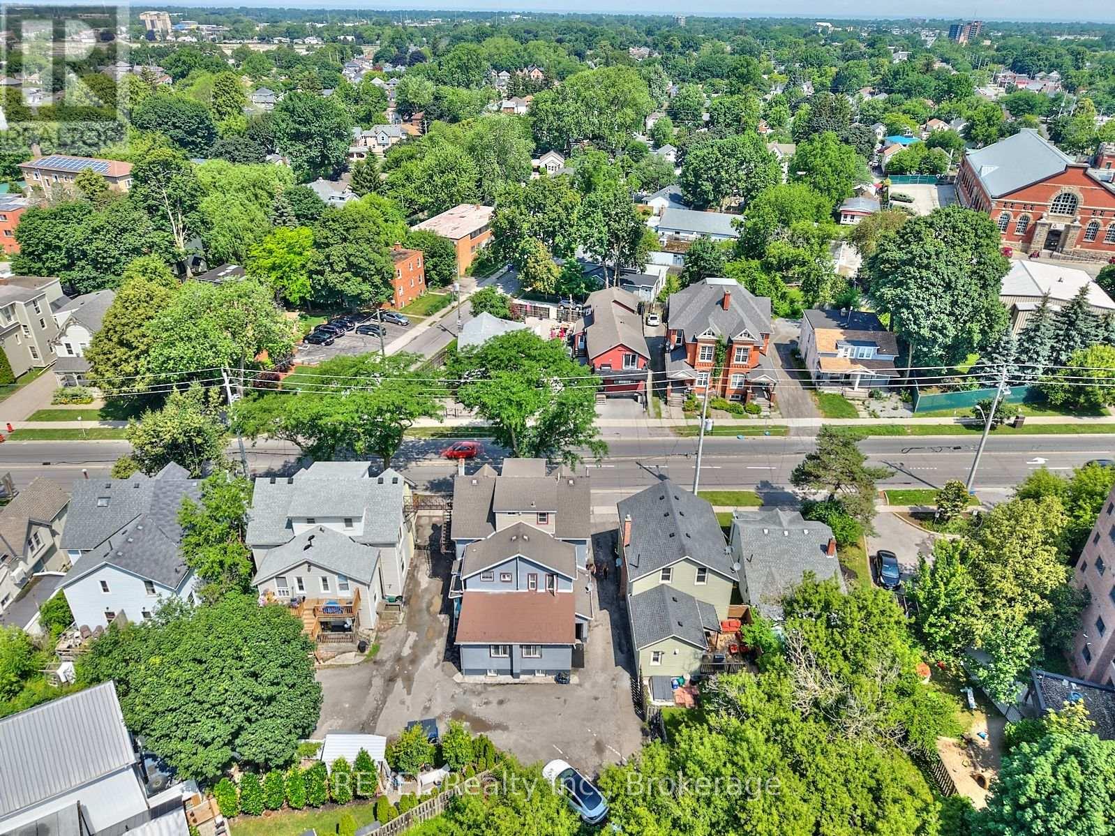 50 Welland Avenue, St. Catharines, Ontario  L2R 2M5 - Photo 19 - X12249446
